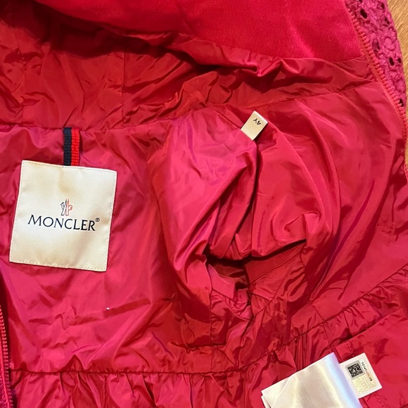 Beloved Pink Moncler 4 year old light jacket with details - Picture 4 of 4
